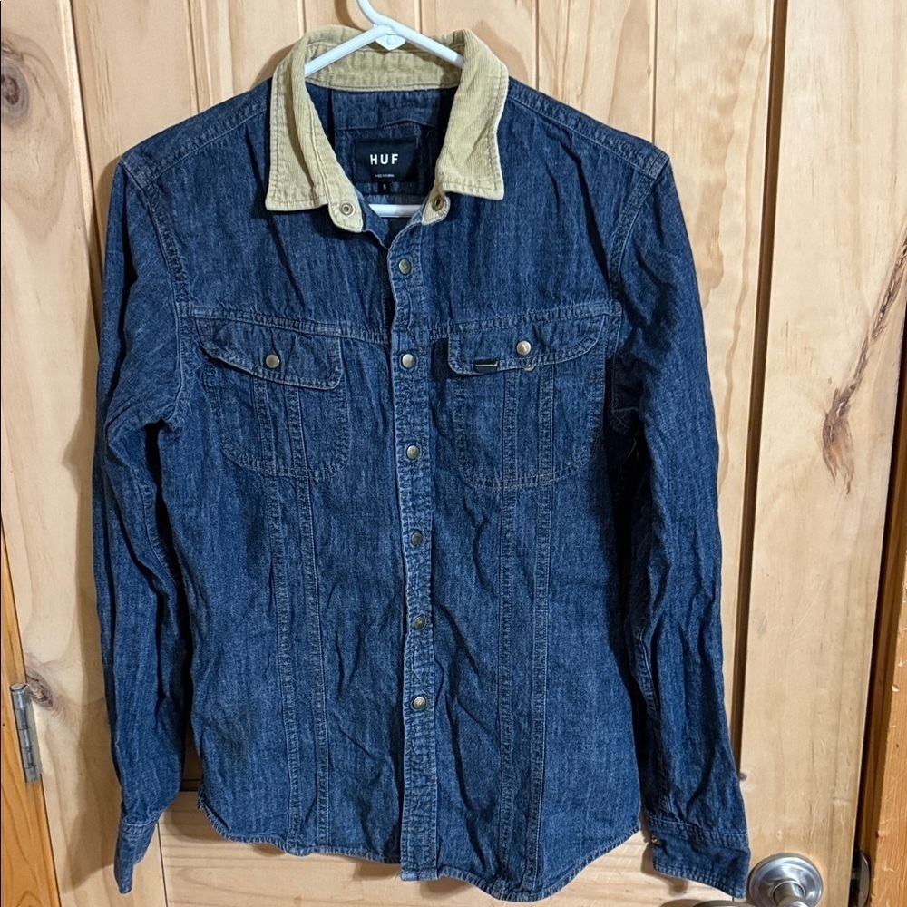 HUF Men’s Blue Denim Shirt with Cream Collar